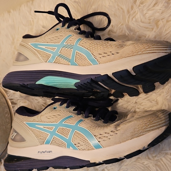 OASIS Women's Athletic Running Shoes - Cream and Blue - Picture 2 of 5